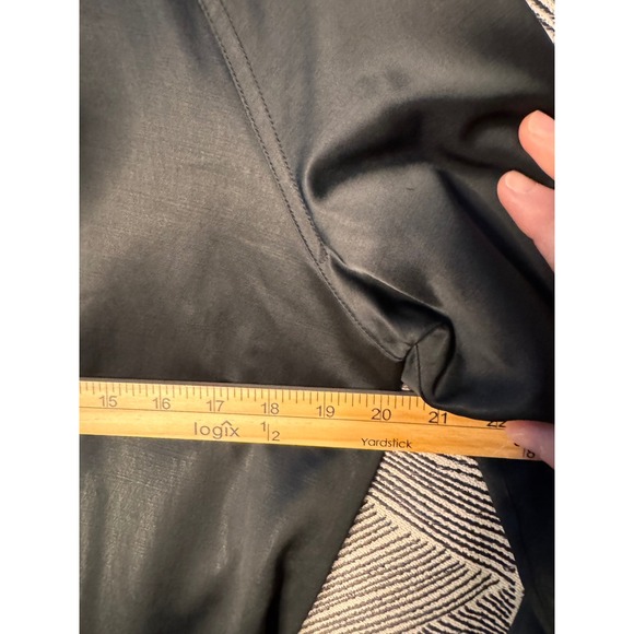 Vintage ST JOHN COLLECTION Black Satin  Ruffled Trench Coat Size 10 - Picture 10 of 14